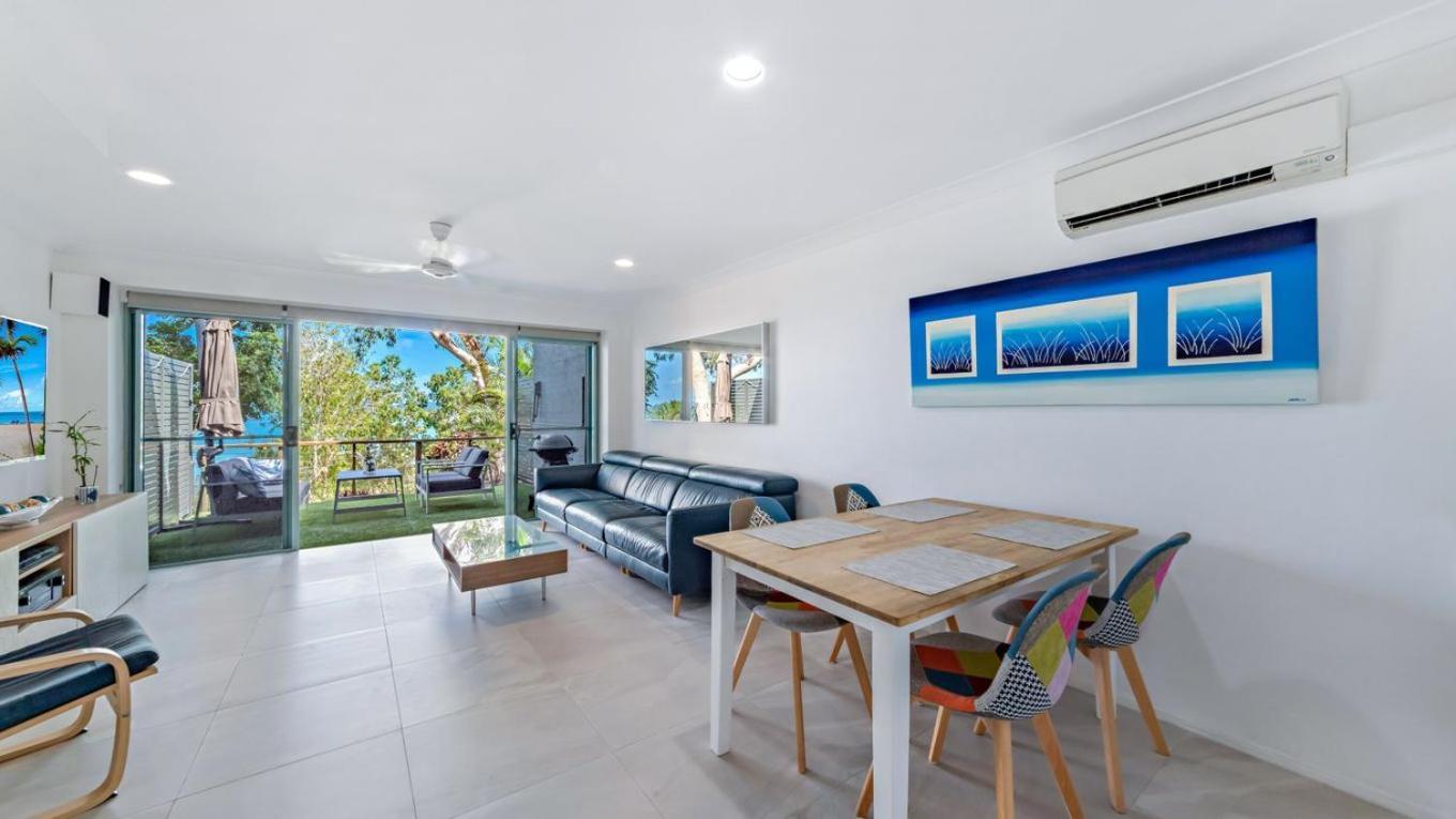 Sunset Waters Apartments Hamilton Island Exterior photo